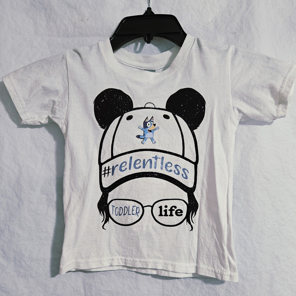 Gildan White Relentless Graphic Kids T-Shirt